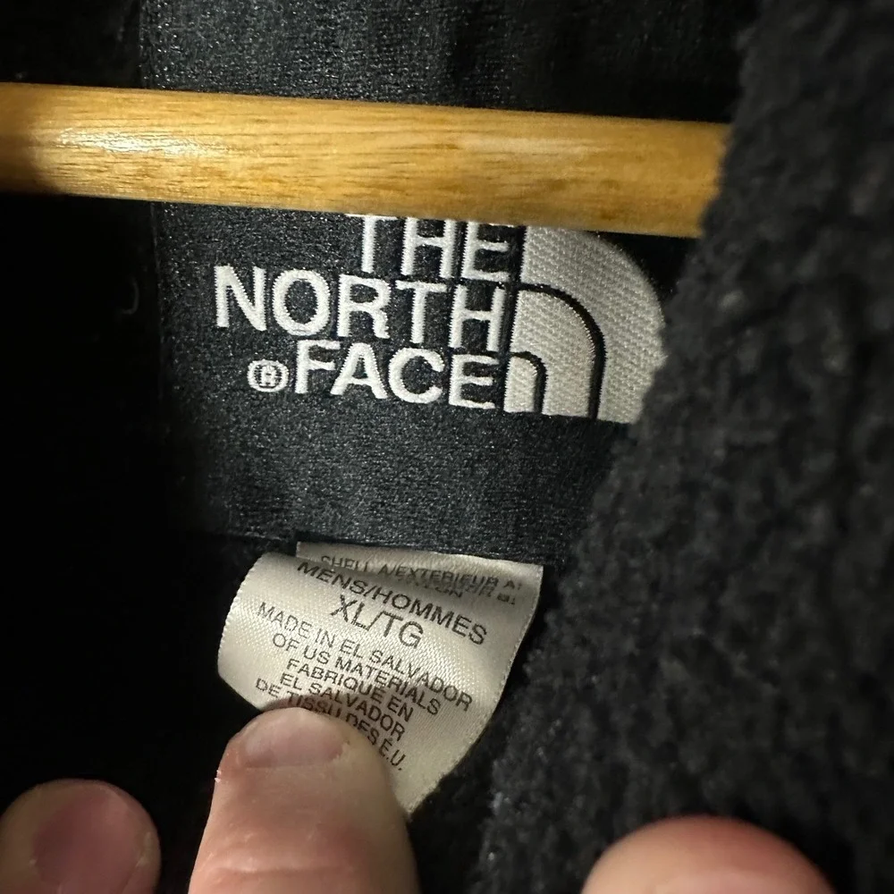 The North Face Mens XL Fleece Jacket Black Full Zip‎ Puffer Coat Outerwear